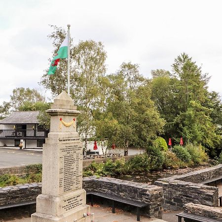 Trefriw Glan Y Ddolヴィラ エクステリア 写真